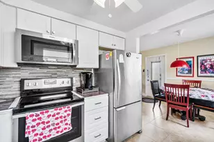 737 Flanders P Dr, Delray Beach, FL 33484 - Photo 12