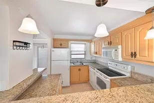 7500 NW 30th Pl, Sunrise, FL 33313 - Photo 4