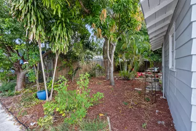 612 3rd Avenue S, Lake Worth Beach, FL 33460 - Photo 10