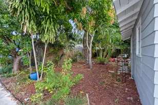 612 3rd Ave S, Lake Worth Beach, FL 33460 - Photo 10