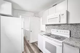 1628 NW 11th St, Fort Lauderdale, FL 33311 - Photo 12