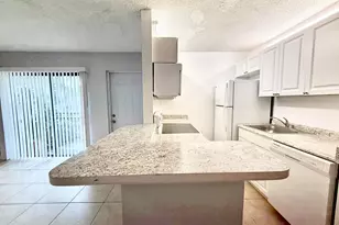 30 Crossings Cir, Boynton Beach, FL 33435 - Photo 4