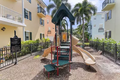 1035 W Heritage Club Circle, Delray Beach, FL 33483 - Photo 22