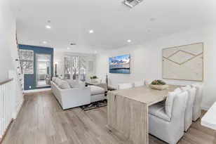 1035 W Heritage Club Cir, Delray Beach, FL 33483 - Photo 1