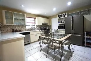 12621 SW 9th St, Miami, FL 33184 - Photo 24