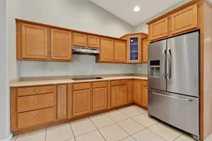 1061 SW Benschop Ave, Port Saint Lucie, FL 34953 - Photo 10