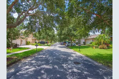 1975 Grey Falcon Circle SW, Vero Beach, FL 32962 - Photo 28