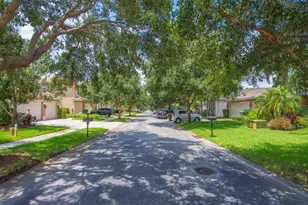 1975 Grey Falcon Cir SW, Vero Beach, FL 32962 - Photo 28
