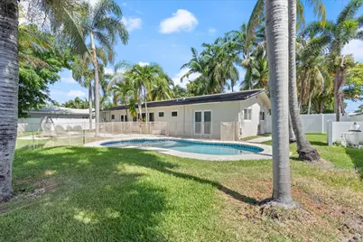 2740 NE 25th Place, Fort Lauderdale, FL 33305 - Photo 26