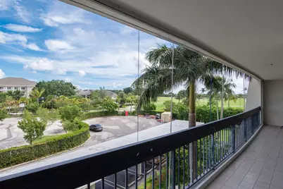 2400 Presidential Way #302, West Palm Beach, FL 33401 - Photo 22