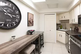 2400 Presidential Way, West Palm Beach, FL 33401 - Photo 12