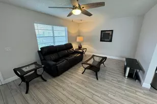 127 Flanders C, Delray Beach, FL 33484 - Photo 2