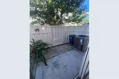 167 Riviera Circle, Weston, FL 33326 - Photo 10