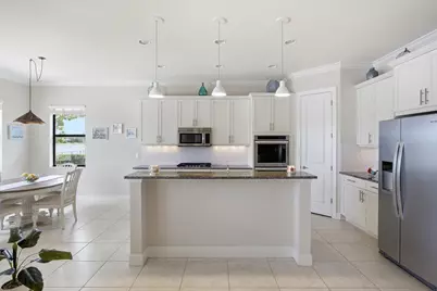 11513 NW 81st Place, Parkland, FL 33076 - Photo 4