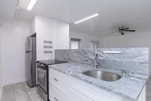 5918 Pierce St, Hollywood, FL 33021 - Photo 4