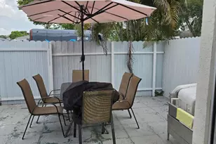 5229 SW 40th Ave, Dania Beach, FL 33314 - Photo 14