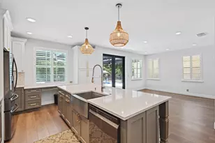 461 Pumpkin Dr, Palm Beach Gardens, FL 33410 - Photo 4