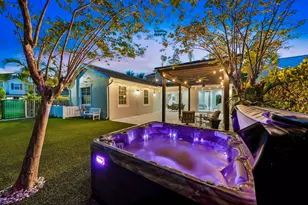 4762 Village Way, Davie, FL 33314 - Photo 40