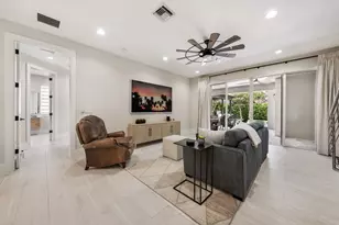 4762 Village Way, Davie, FL 33314 - Photo 6