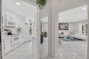 6237 Brava Way, Boca Raton, FL 33433 - Photo 10