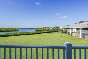 3223 S Lakeview Cir, Hutchinson Island, FL 34949 - Photo 22
