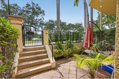 11812 Valencia Gardens Avenue, Palm Beach Gardens, FL 33410 - Photo 8