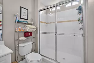 11812 Valencia Gardens Ave, Palm Beach Gardens, FL 33410 - Photo 54