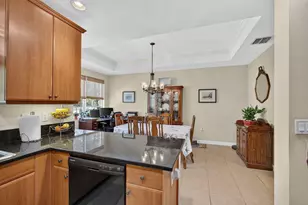 11812 Valencia Gardens Ave, Palm Beach Gardens, FL 33410 - Photo 46