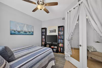 11812 Valencia Gardens Avenue, Palm Beach Gardens, FL 33410 - Photo 16