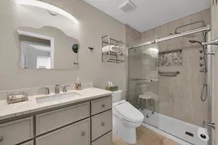2060 SE Rainier Rd, Port Saint Lucie, FL 34952 - Photo 20