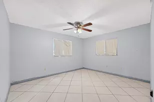 2011 SW 99th Terrace, Miramar, FL 33025 - Photo 10