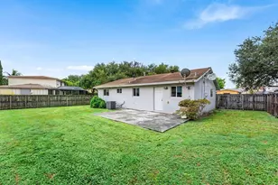 2011 SW 99th Terrace, Miramar, FL 33025 - Photo 22