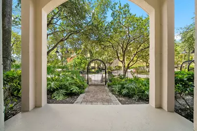 610 W Las Olas Boulevard #115N, Fort Lauderdale, FL 33312 - Photo 2