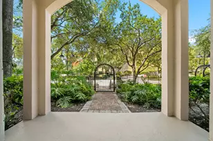610 W Las Olas Blvd, Fort Lauderdale, FL 33312 - Photo 2