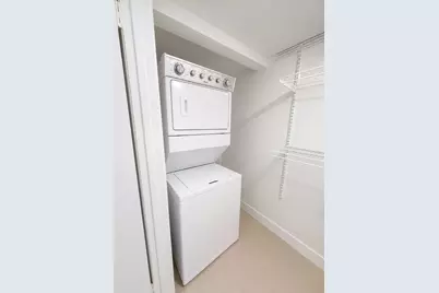 540 Brickell Key Drive #1224, Miami, FL 33131 - Photo 8