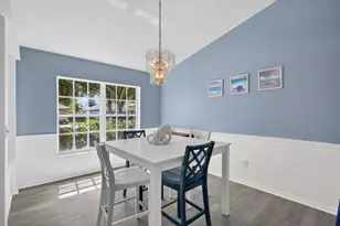 8295 Sand Pine Cir, Port Saint Lucie, FL 34952 - Photo 6
