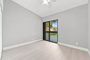 2249 SW 15th St, Deerfield Beach, FL 33442 - Photo 22