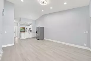 2249 SW 15th St, Deerfield Beach, FL 33442 - Photo 4