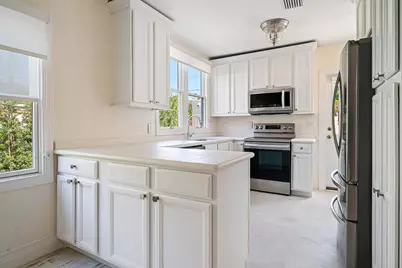813 Avon Road, West Palm Beach, FL 33401 - Photo 10