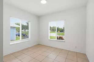 913 NE 12th Ave, Pompano Beach, FL 33060 - Photo 16