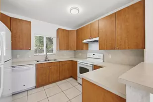913 NE 12th Ave, Pompano Beach, FL 33060 - Photo 12