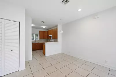 913 NE 12th Avenue, Pompano Beach, FL 33060 - Photo 10