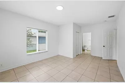 913 NE 12th Avenue, Pompano Beach, FL 33060 - Photo 18