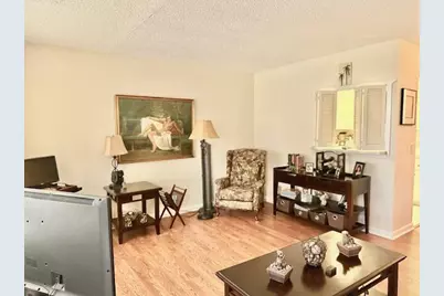 134 Brighton D, Boca Raton, FL 33434 - Photo 2