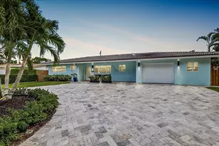 2210 NE 34th Ct, Lighthouse Point, FL 33064 - Photo 2
