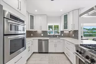 2210 NE 34th Ct, Lighthouse Point, FL 33064 - Photo 1