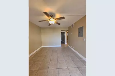 1200 W Blue Heron Boulevard #5, Riviera Beach, FL 33404 - Photo 6