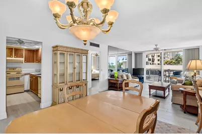 125 S Ocean Avenue #211, Palm Beach Shores, FL 33404 - Photo 12