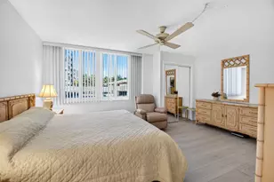 125 S Ocean Ave, Palm Beach Shores, FL 33404 - Photo 22