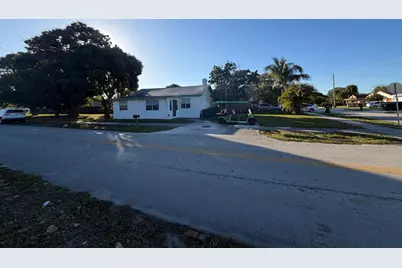 520 NW 3rd Street, Delray Beach, FL 33444 - Photo 2